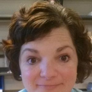 Meet your Posher, Caitlin